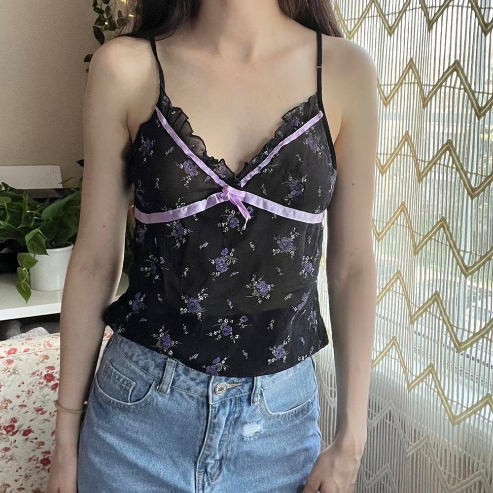 Diamant Rose Black Purple Floral Lace Tank